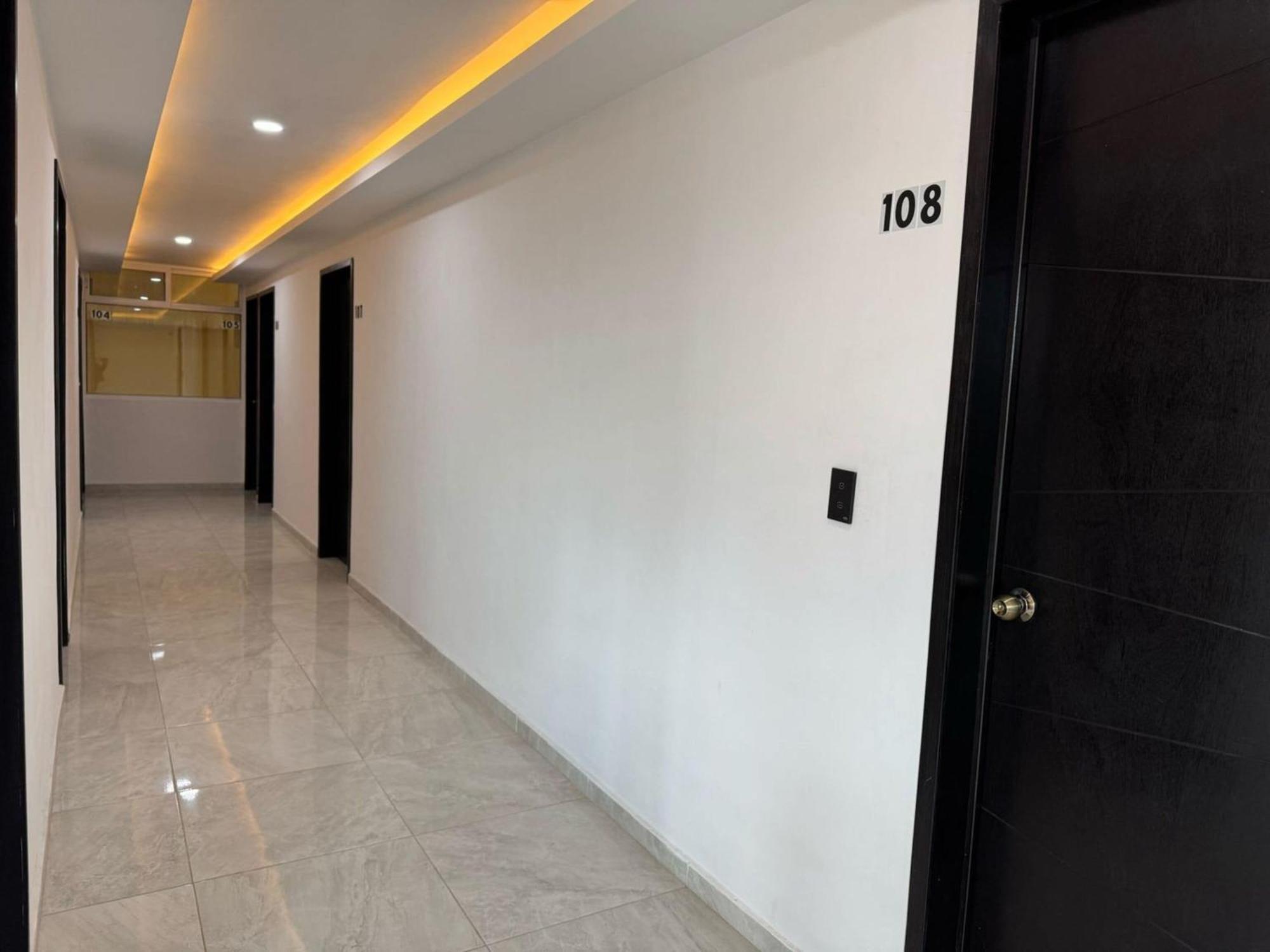 צ'ולולה Oyo Hotel Familiar Tollan מראה חיצוני תמונה